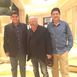 Meet your Posher, Emy